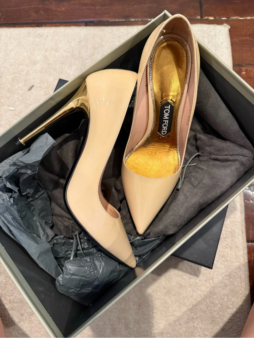 Tom Ford Nude Patent Leather Pointed Toe Pumps